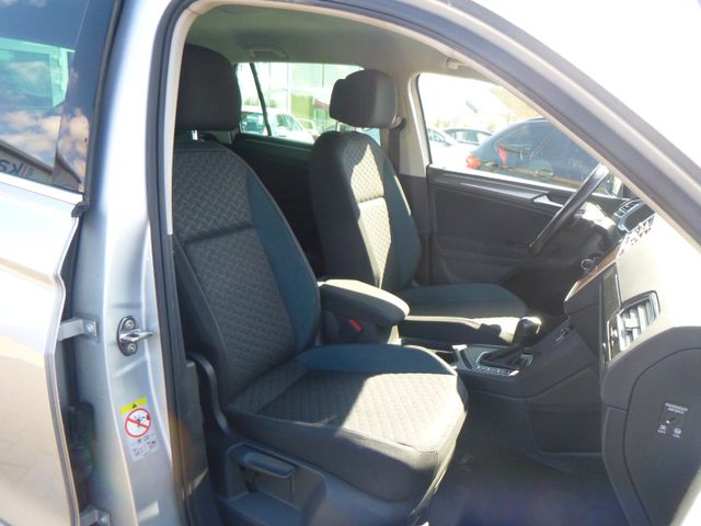 Fahrzeugabbildung Volkswagen Tiguan IQ.DRIVE 2,0 TDI >AUT/NAV/KAM/SHZ/PDC<