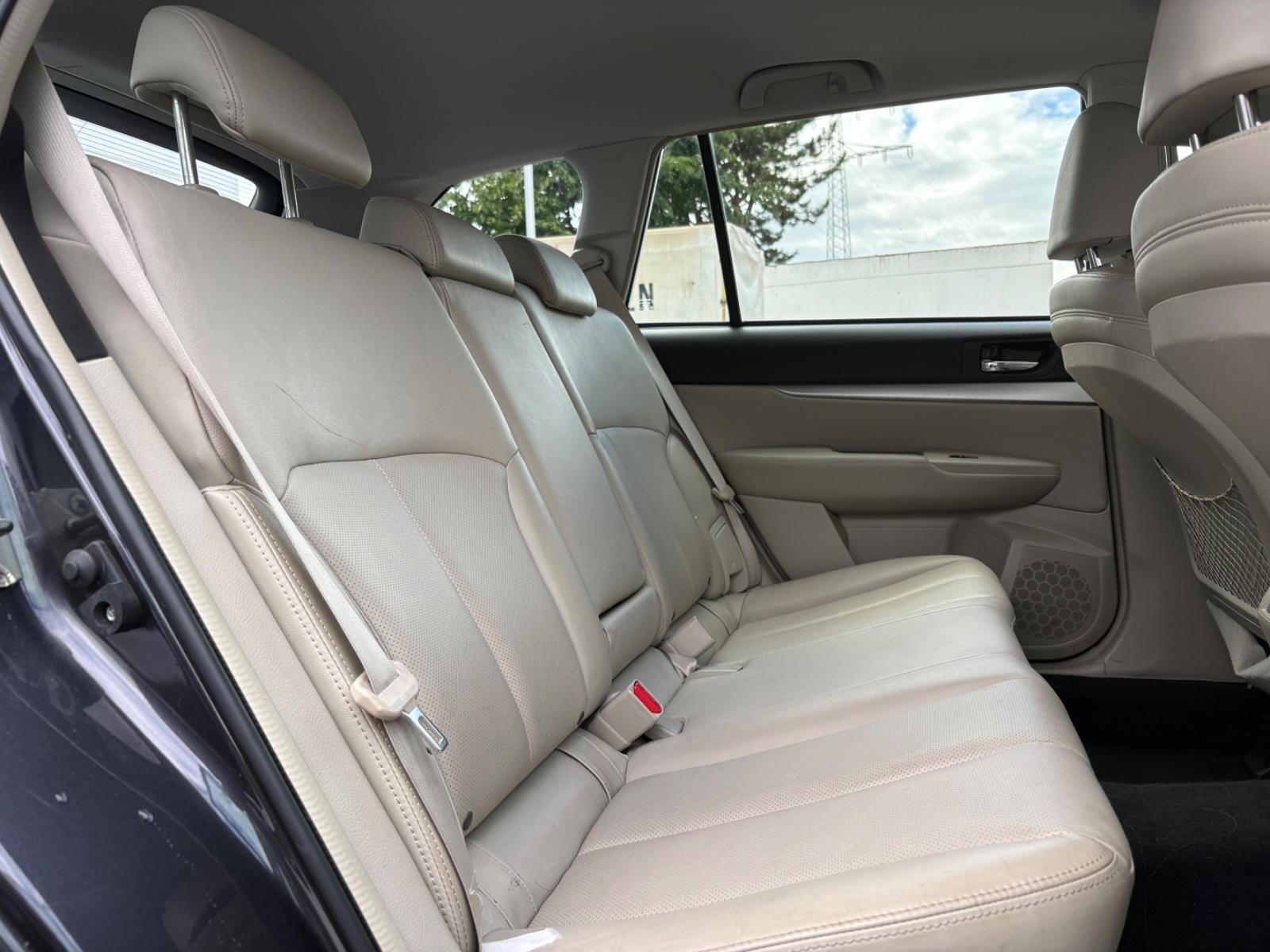 Subaru Legacy Kombi/ Outback Comfort/ Automatik/Leder