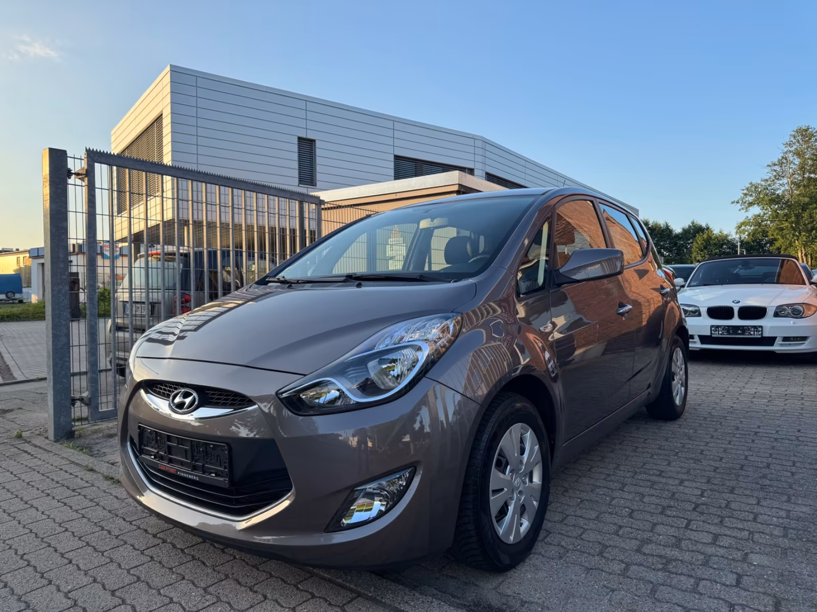Hyundai ix20 FIFA World Cup Edition KLIMA SHZ EINPARKHIL