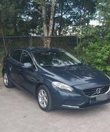 Volvo V40 D3 Momentum  - gebrauchte Volvo V40 aus dem Jahr 2012