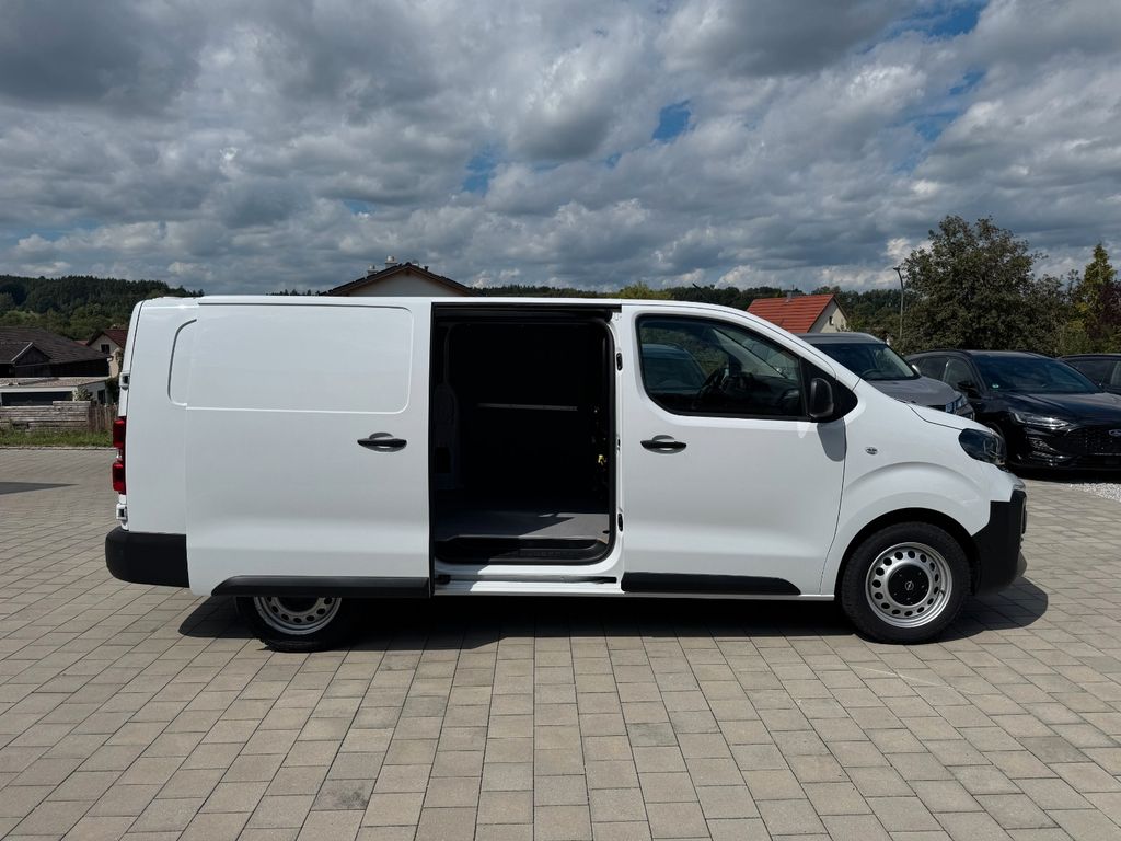 Opel Vivaro — fotografia 3