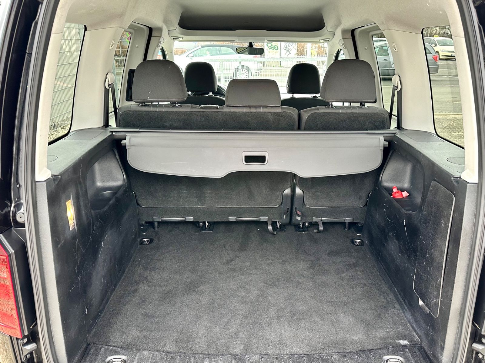 Fahrzeugabbildung Volkswagen CADDY ALLTRACK BMT*AUTOM+AHK+MOD.2020*