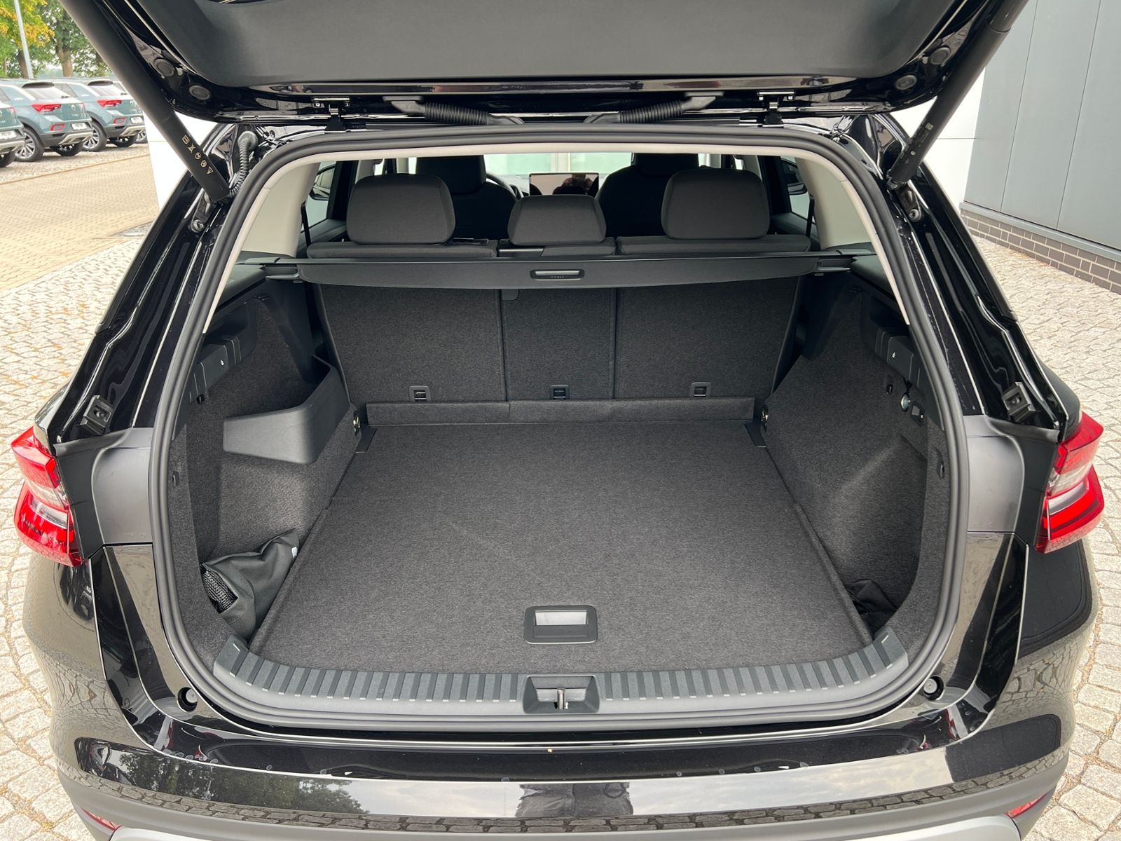 Fahrzeugabbildung SKODA Kodiaq Selection 2.0 TDI DSG *AHK, Kamera, Navi*