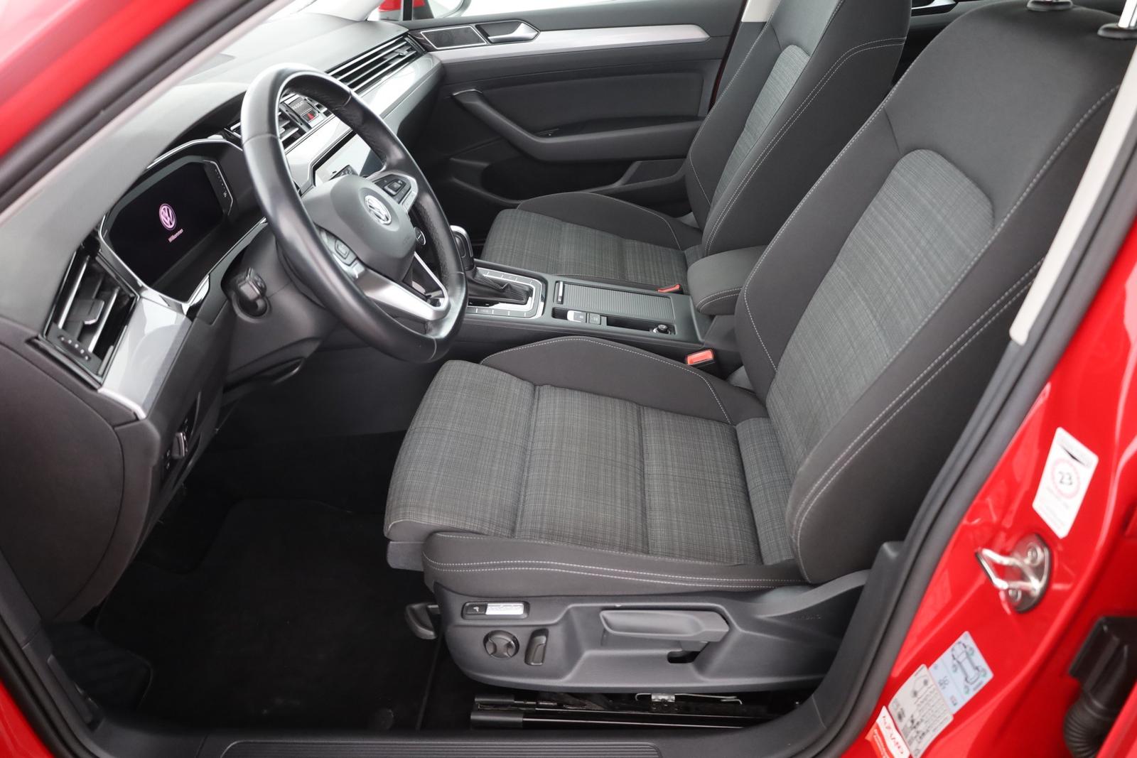 Volkswagen Passat 1.6 TDI DSG Business LED Navi ACC, миниатюра 22
