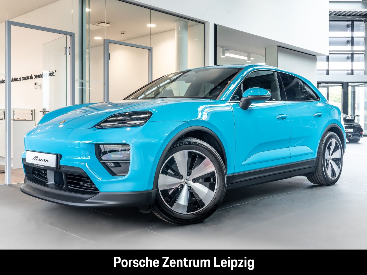 Porsche Macan 4 FnW miamiblau! BOSE ACC AHK Lederpaket