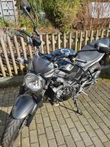Suzuki SV650 matt-schwarz, 1. Hand, nur 2600km - SUZUKI SV650S