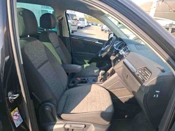 Volkswagen Tiguan - 5