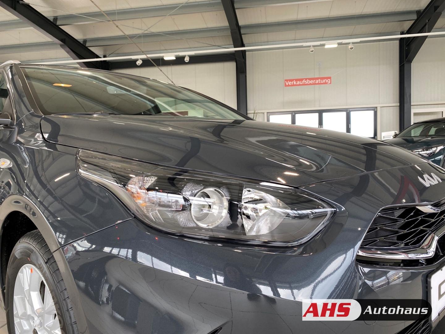 Kia Ceed_sw Sportswagon Vision 1.6 CRDi Mild Hybrid 