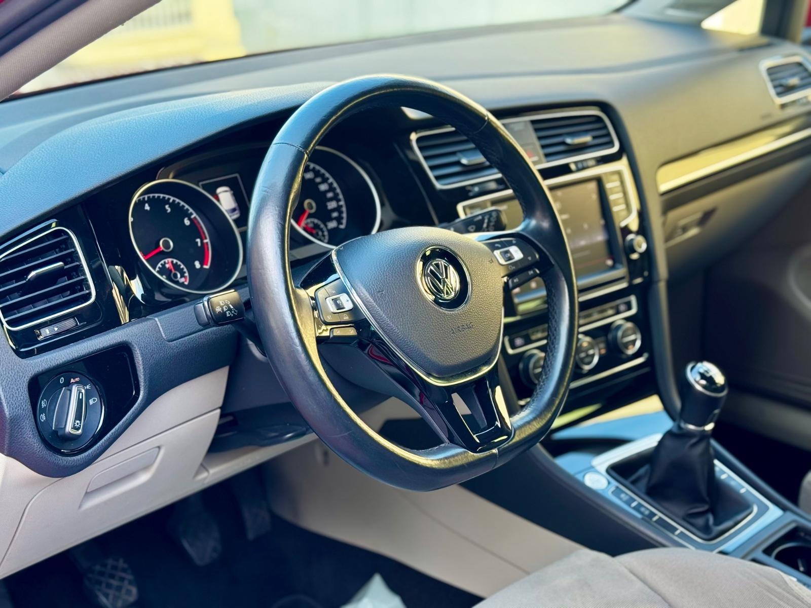 Volkswagen Golf VII 1.4 Highline /DYNAUDIO/ACC/AHK/DCC/DAB/