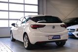 Opel Astra K Lim. 5-trg. 120 Jahre Start/Stop - Opel Astra: Weiß, J