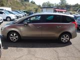Peugeot 5008 POSTI 7 AUTOMATICO - Peugeot 5008 mit Halbautomatikschaltung