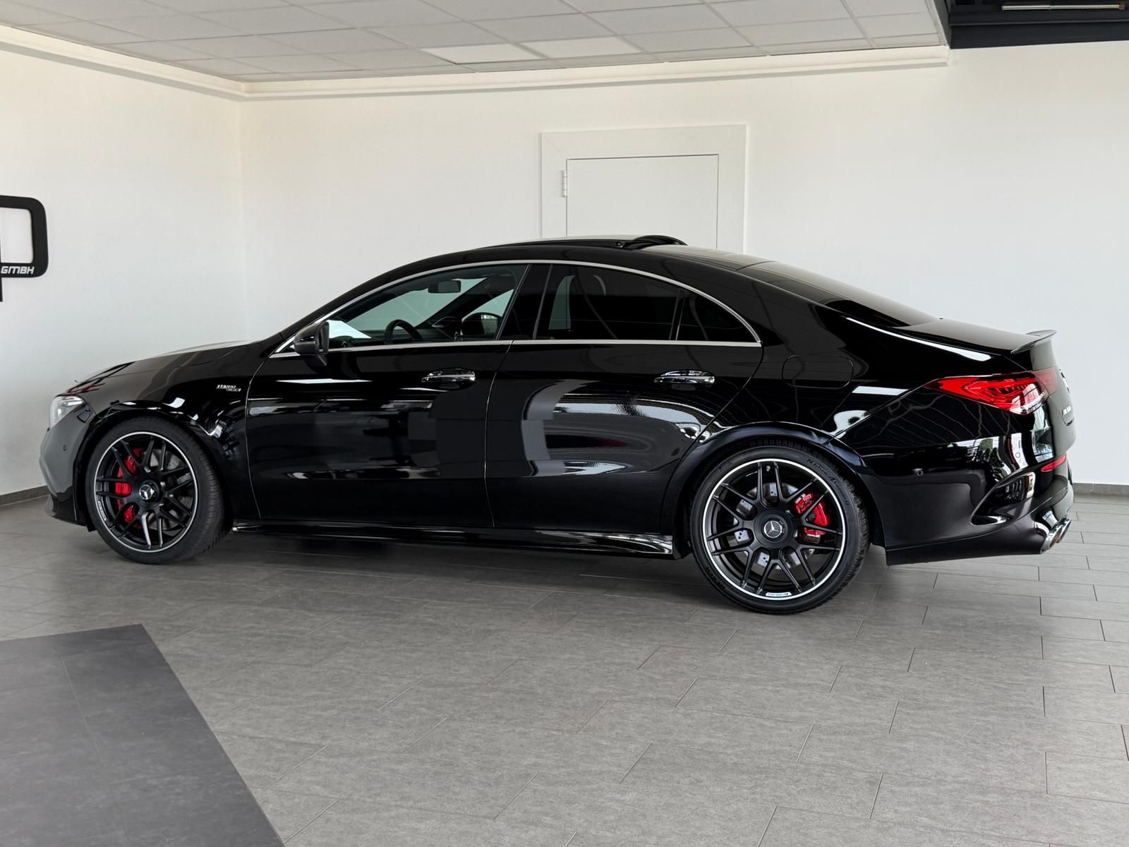 Mercedes-Benz CLA 45 S AMG 4M Head-UP BURMESTER Pano 360° foto 5