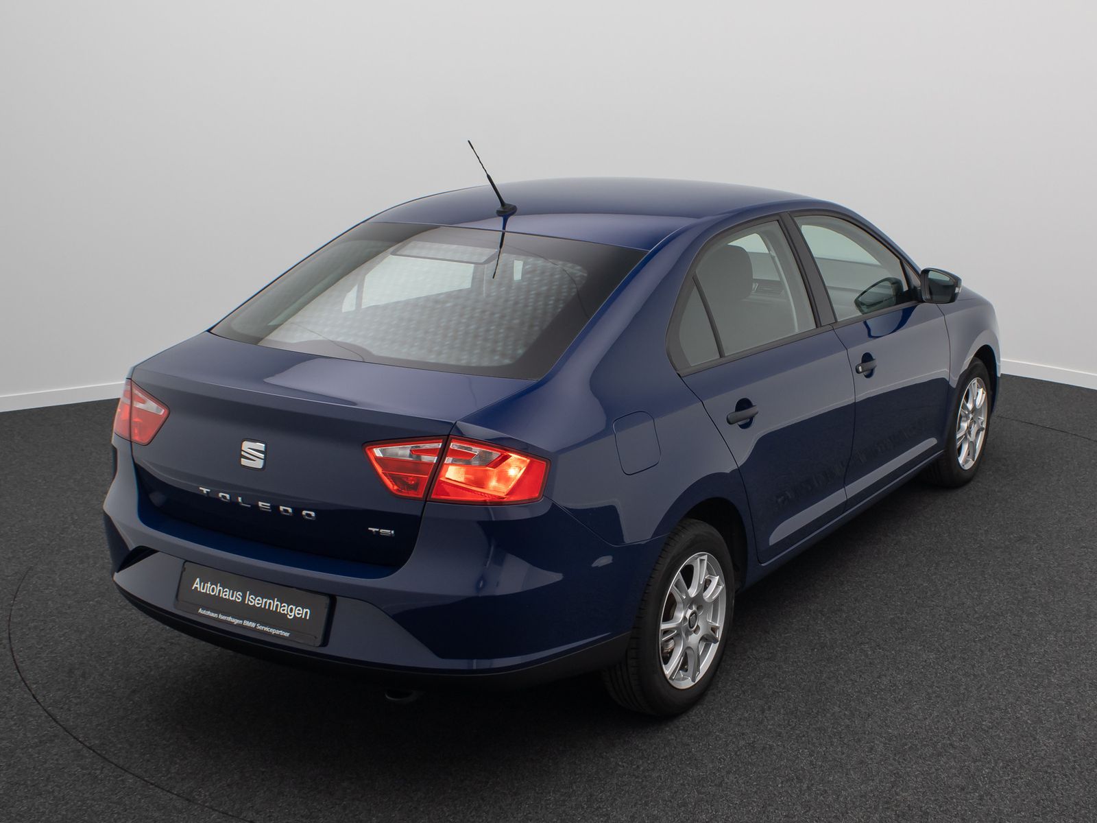 Fahrzeugabbildung SEAT Toledo 1.2 TSI 66kW BremsAss ABS Winterpaket LM
