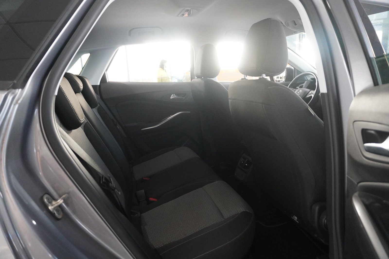 Fahrzeugabbildung Opel Grandland (X) 1.2T GS SPORT NAVI/LED/KAMERA/DAB+