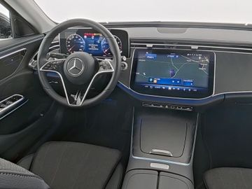 Mercedes E 200 - 8