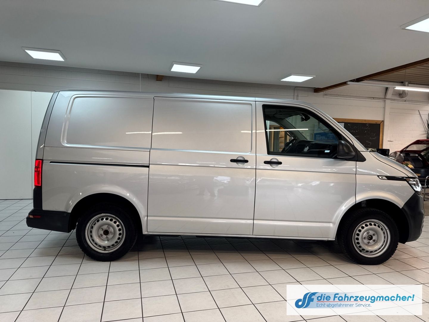 Fahrzeugabbildung Volkswagen Transporter T6.1 Kasten EcoProfi FWD *EXPORT