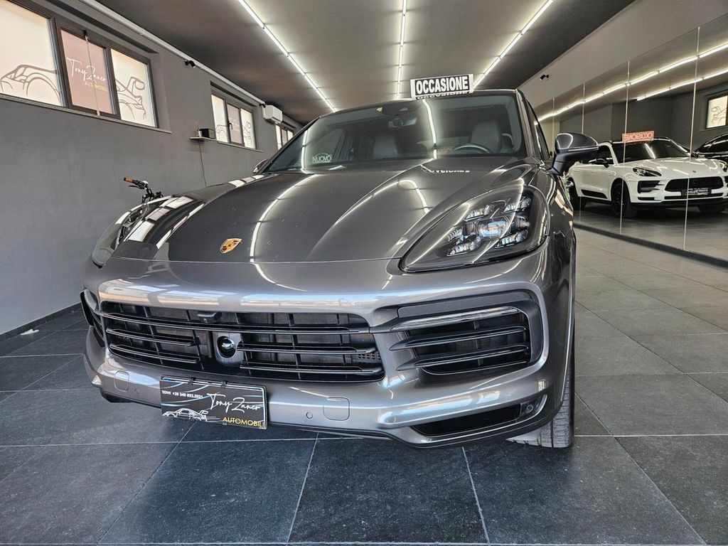 Image of Porsche Cayenne