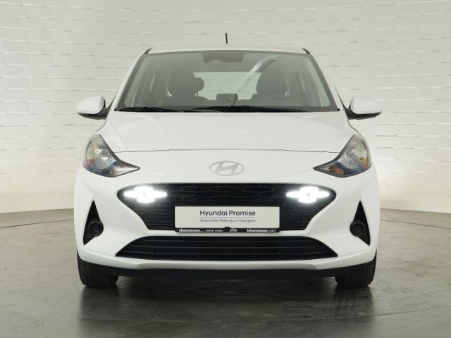 i10 FACELIFT TREND+NAVI+RÜCKFAHRKAMERA+SITZHEIZU