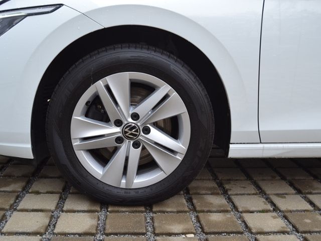 Golf VIII Variant 2.0 TDI Life LED/NAVI+VZE/BUSI