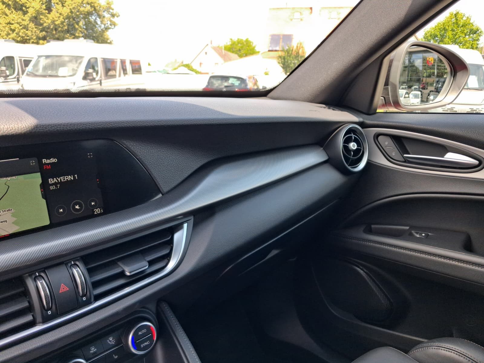 Fahrzeugabbildung Alfa Romeo Stelvio Veloce Q4 Diesel Allrad