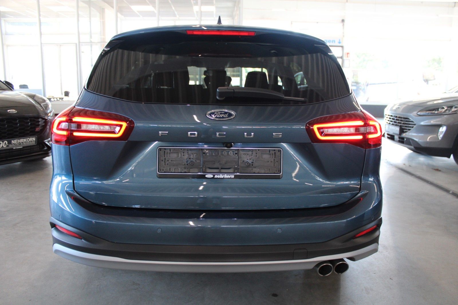Fahrzeugabbildung Ford Focus Active X Turnier Automatik LED NAVI CAM