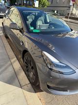 Tesla Model 3 Allradantrieb mit Dualmotor Performa... - Tesla Model 3 in Bonn