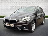 BMW 220 i ActiveTourer Steptronic Advantage Navi LED - BMW 2er Reihe mit Benzin-Antrieb: Limousine