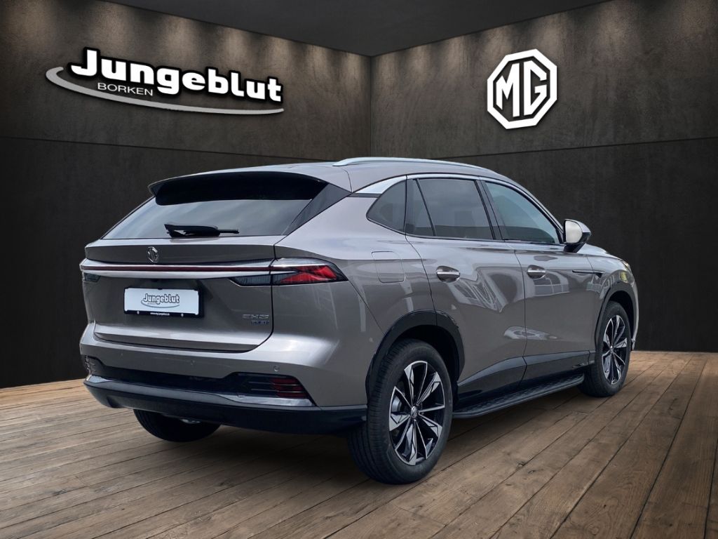 MG HS