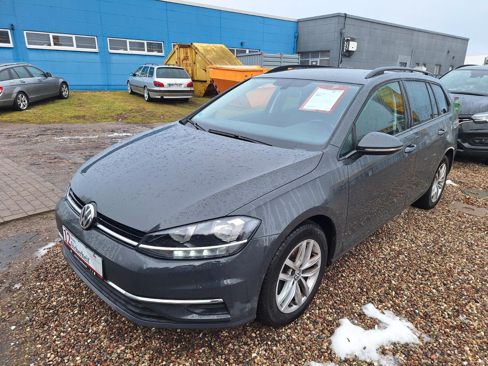 Volkswagen Golf VII Variant Comfortline DSG NAVI KAMERA