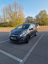 Chevrolet Spark 1.0 LS LS - Chevrolet Spark mit Benzin-Antrieb: Kleinwagen, 1.0