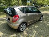 Mercedes-Benz A 170 ELEGANCE Elegance *AUTOMATIK* - Mercedes-Benz A 170 in Stuttgart