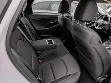 Hyundai i30 1.0 YES! Plus Kombi Navi LED CarPlay Kamera