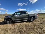 Toyota Tundra - Toyota Tundra mit Benzin-Antrieb
