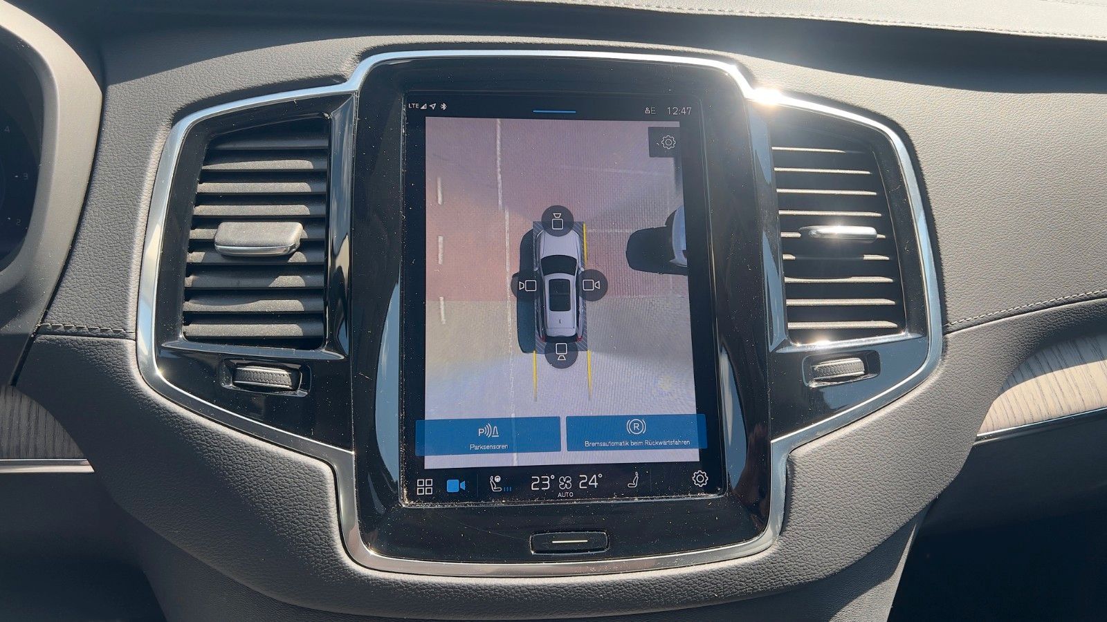 Fahrzeugabbildung Volvo XC90 B5 D AWD Ultimate Dark*B&W*HuD*LUFT*360*ACC