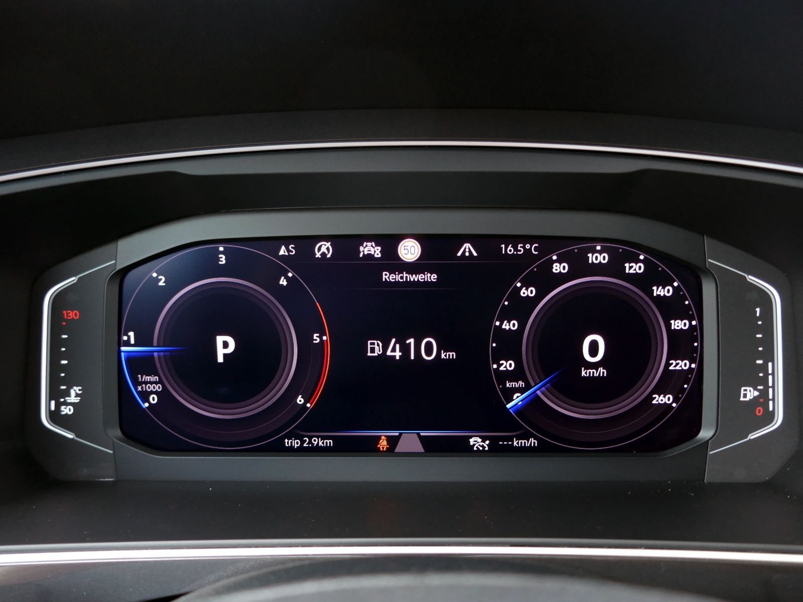 Fahrzeugabbildung Volkswagen Tiguan Highline 2.0 TDI 4MOTION LED AHK RFK ACC