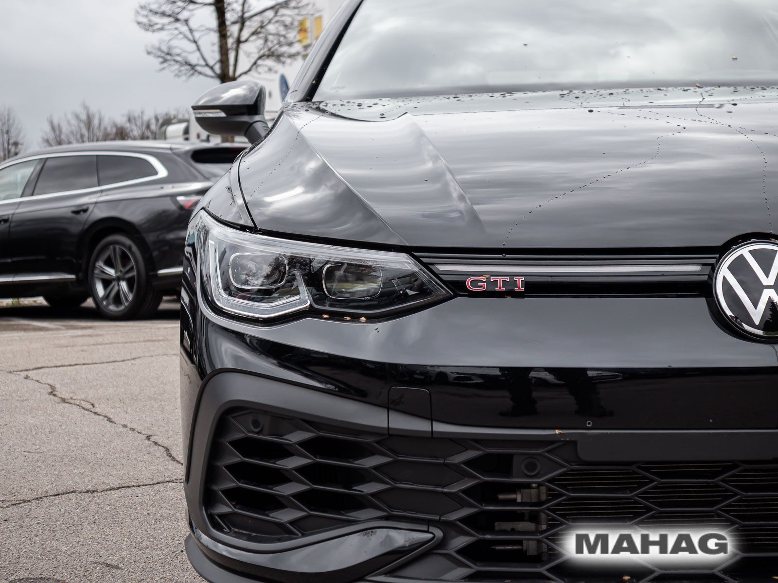 Volkswagen Golf VIII GTI CLUBSPORT 2.0 TSI BlackStyle AKRA foto 10