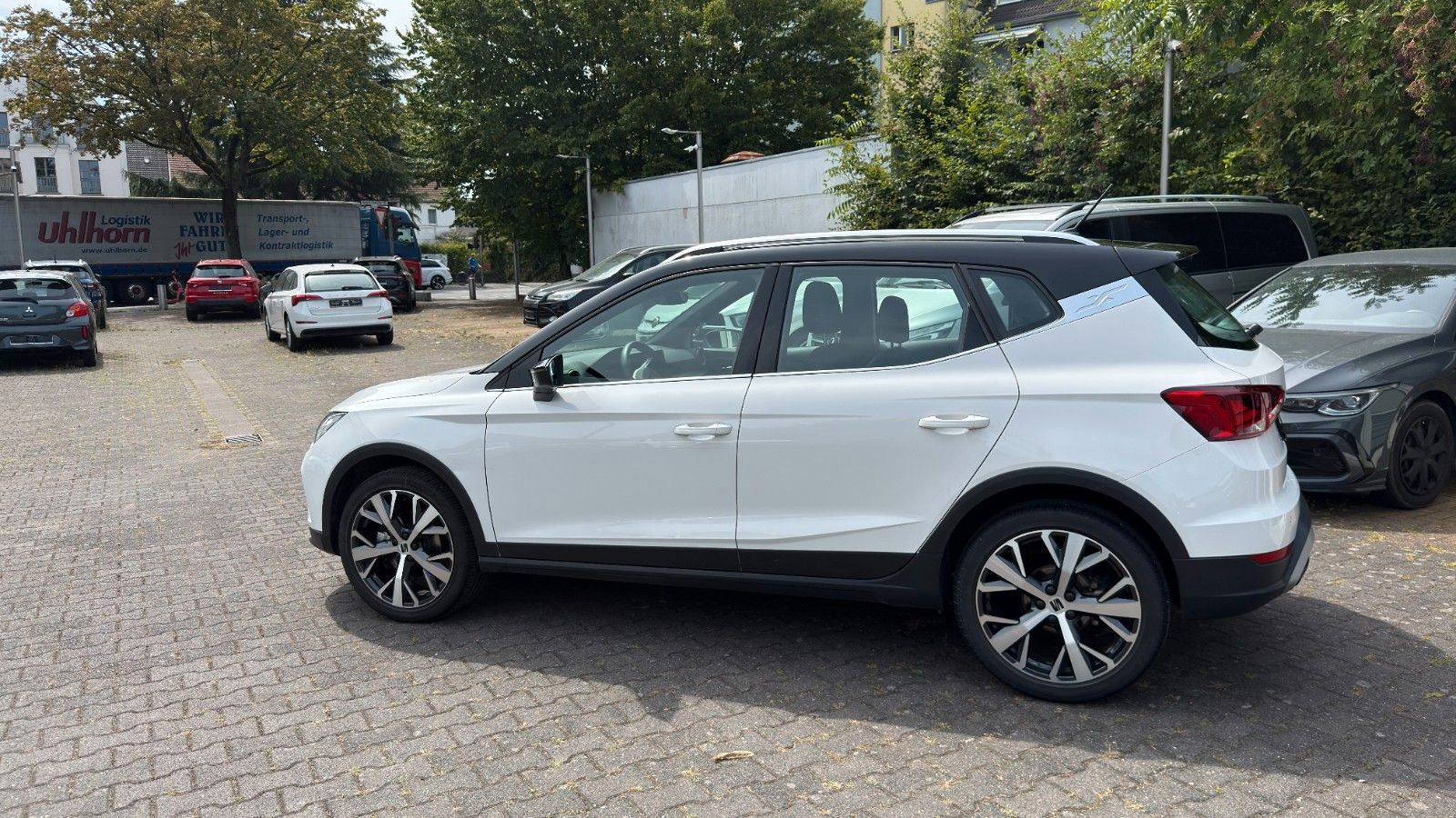 Seat Arona Xperience *PDC*KEYLESS*APP*VIRTUAL* imagem 2