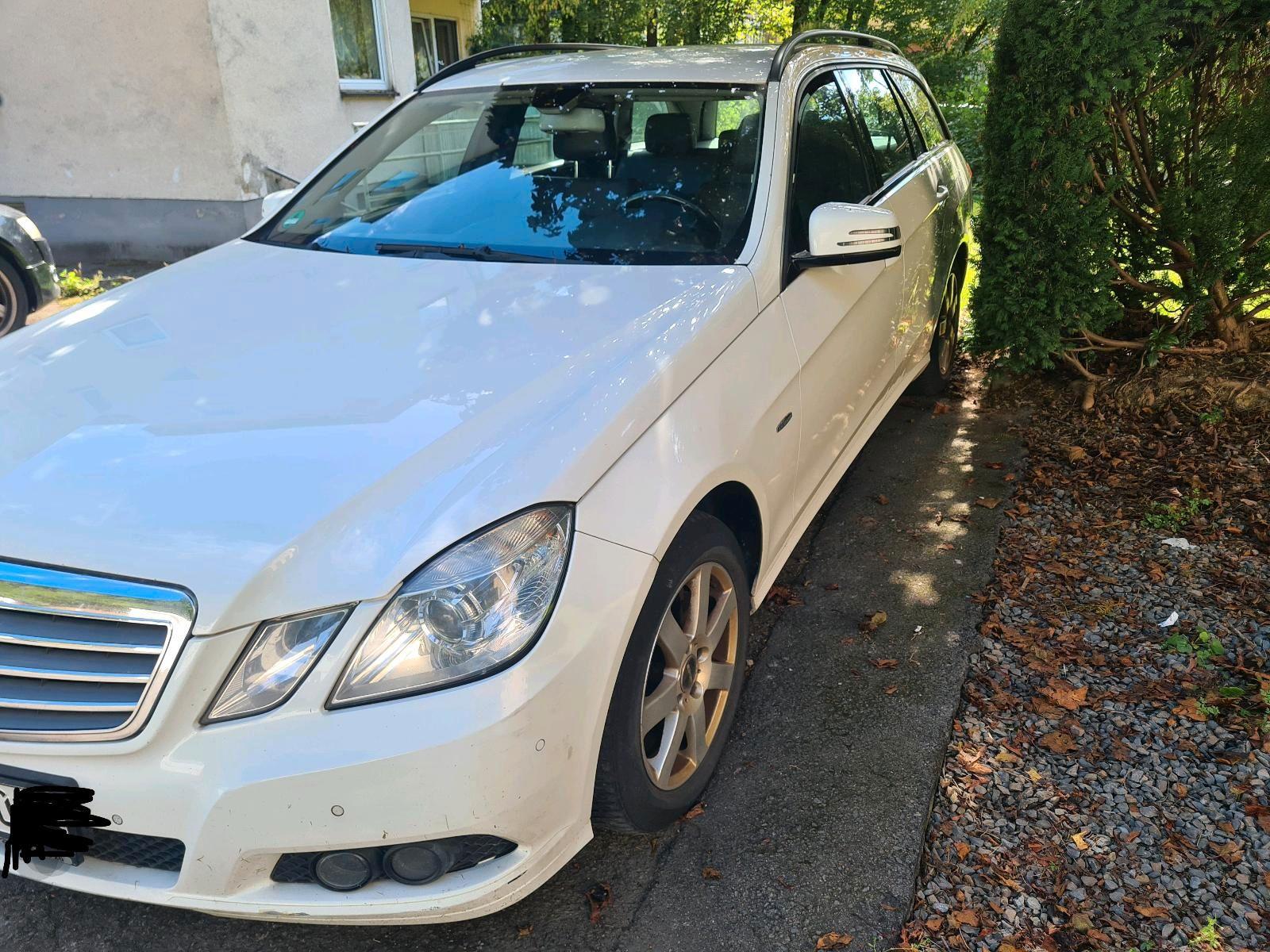 Mercedes-Benz E200 2010 — photo 5