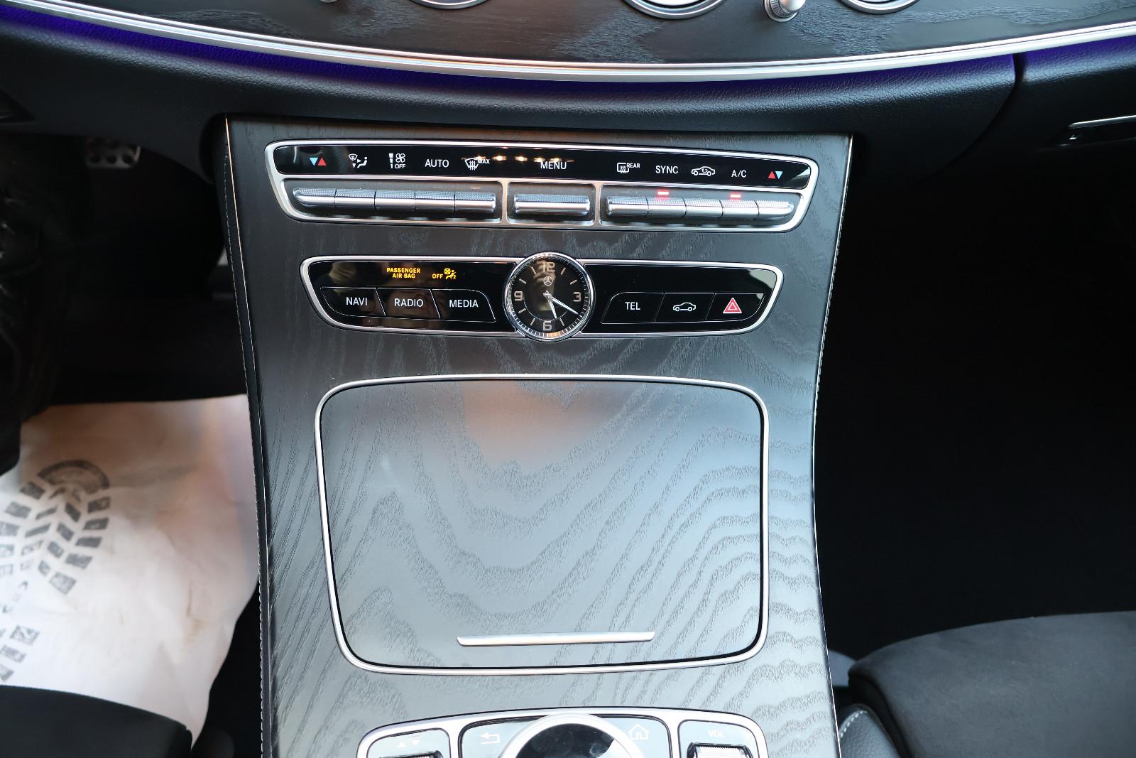 Mercedes-Benz E 200 E T-Modell AMG SPORTPAKET  Mild Hybrid
