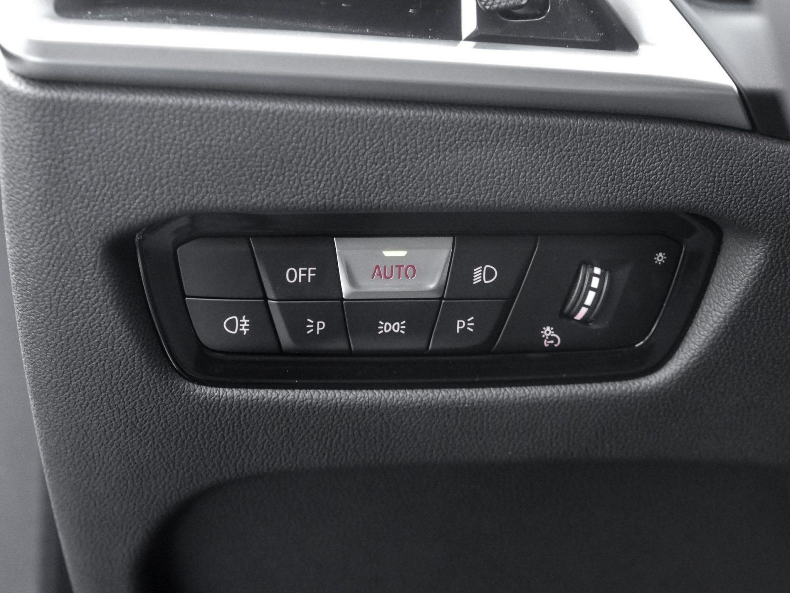 BMW 218 - Bild 13