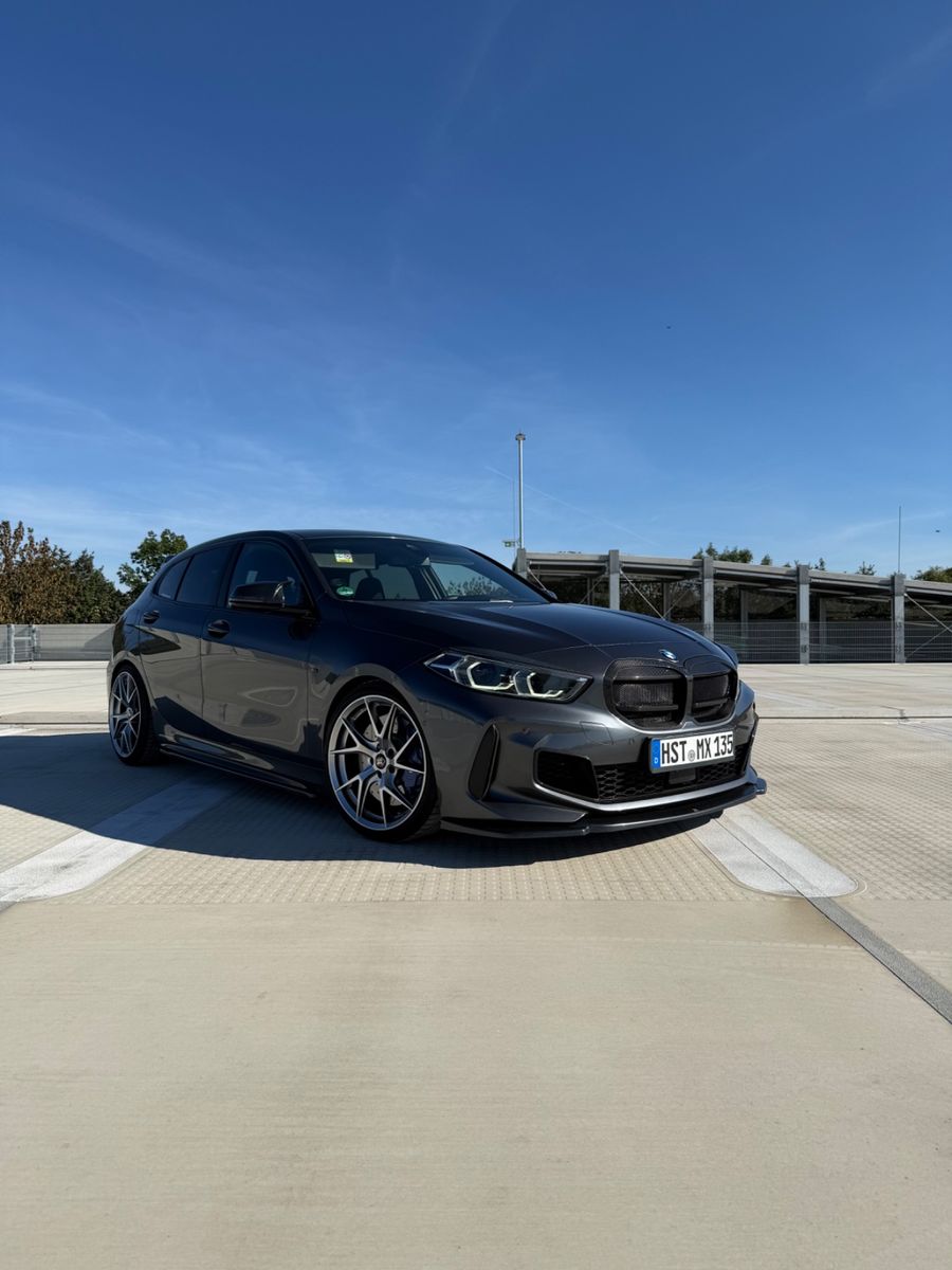 BMW M135i xDrive A -