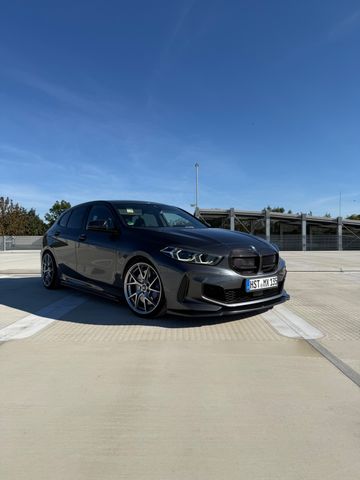 BMW M135i xDrive A -