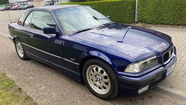 BMW E36 320i Cabrio Automatik Gepflegt Led...