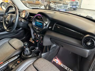 MYAUTOCENTER – Gebraucht- und Jahreswagen mit Werkstattservice in Pfaffenhofen MINI ONE Mini 3-trg. *2. Hand*Klima*SHZ*Bluetooth*LED