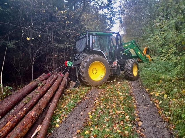 John Deere 6120M Ritter S66 Heckwinde