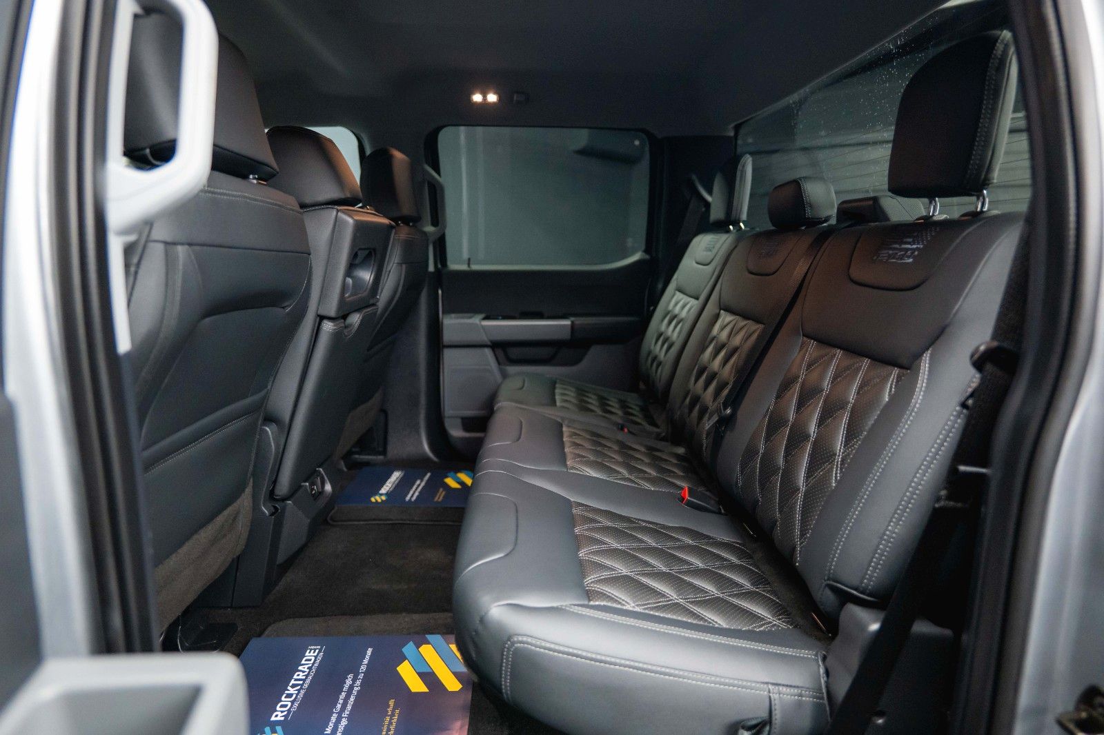 Fahrzeugabbildung Ford F150 5.0L V8 4x4 Offroad SuperCrew RAPTOR 19%