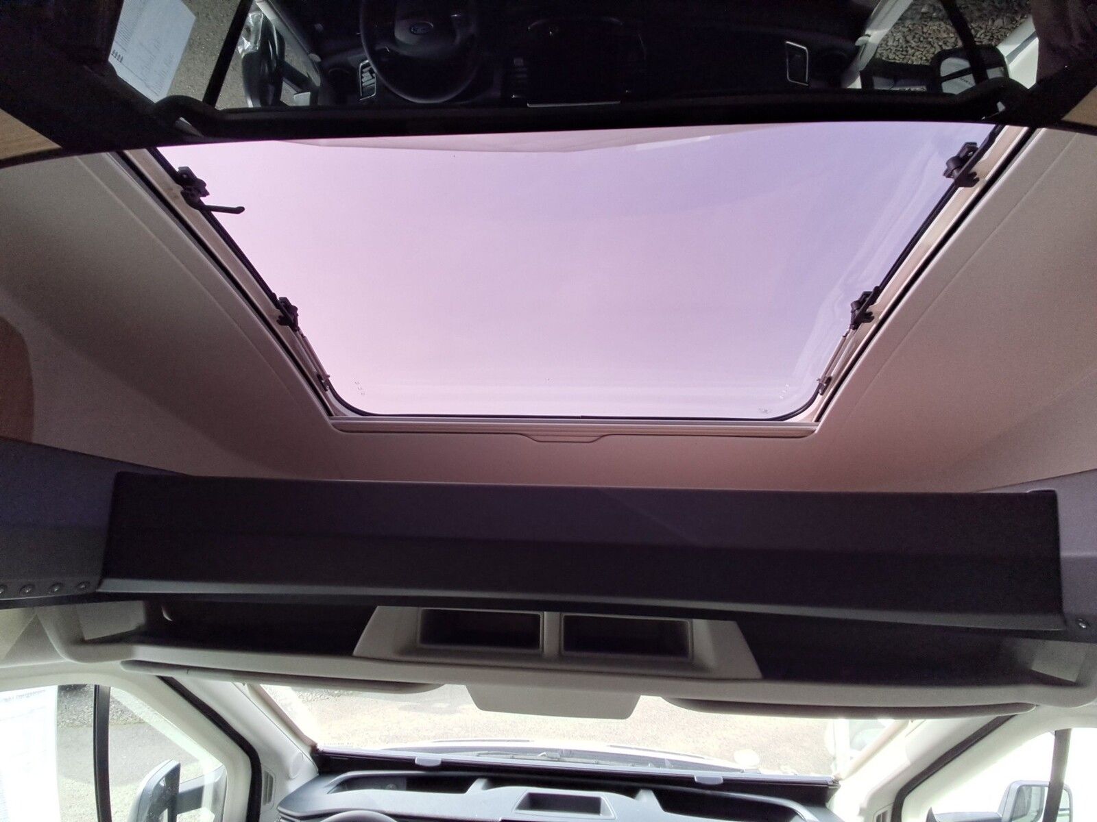 Fahrzeugabbildung Chausson Teilintegriert Titanium Line 797 Dörr30YEdition