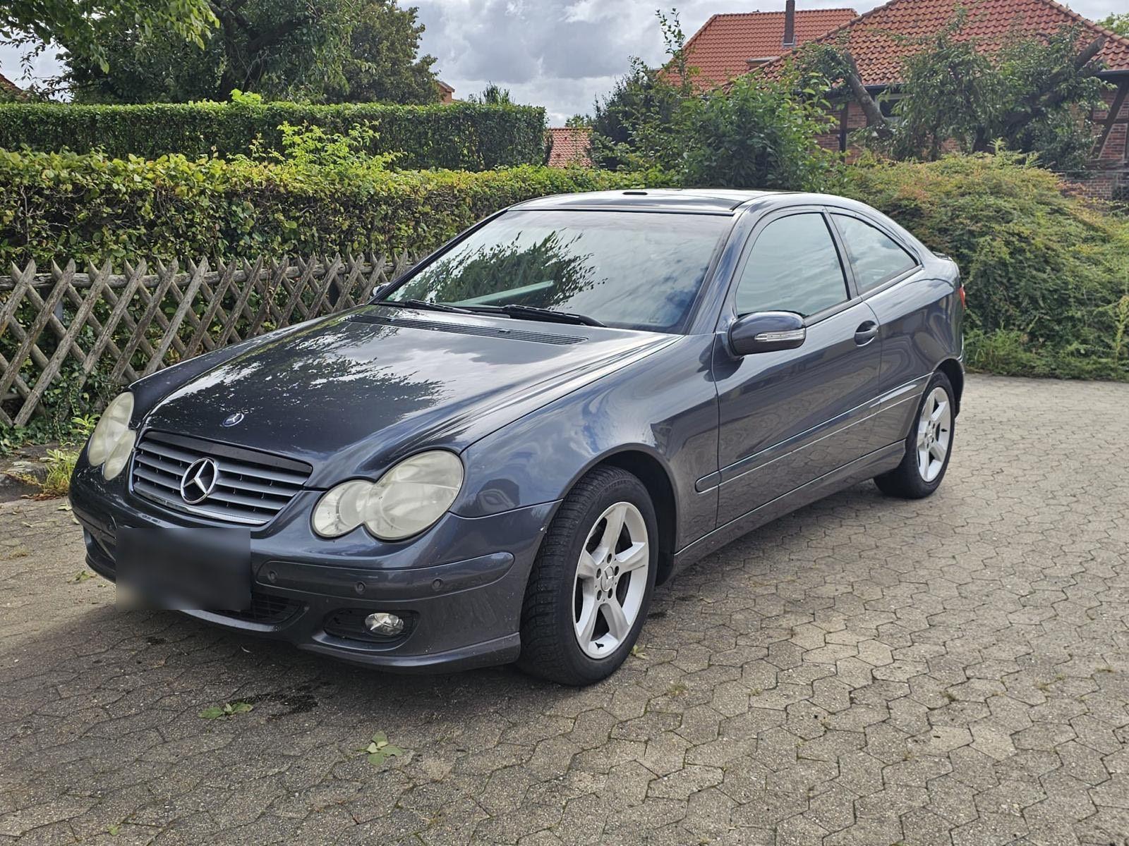 Mercedes-Benz C 220