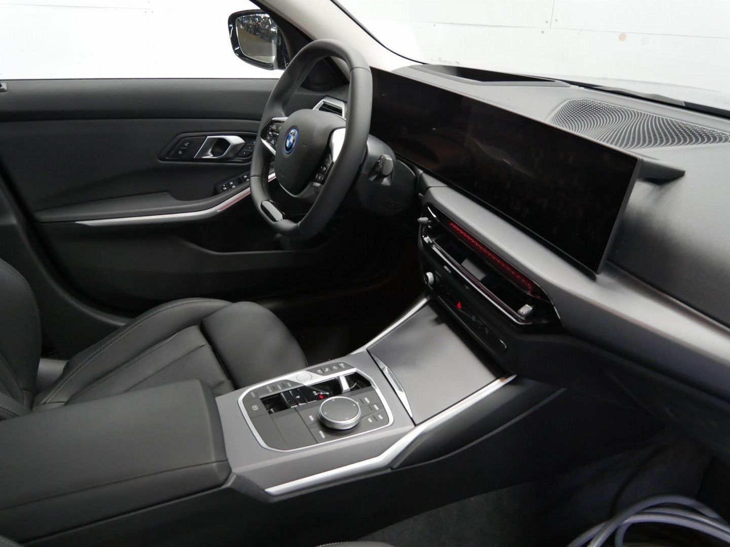 BMW 330 - Bild 5