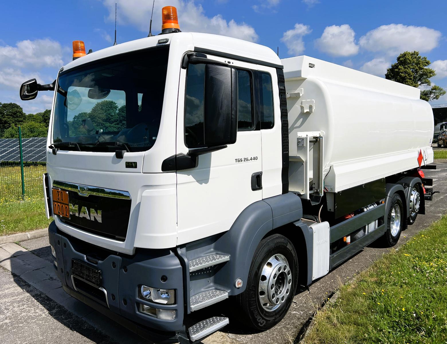 MAN TGS 26.440 EEV Tankwagen A3